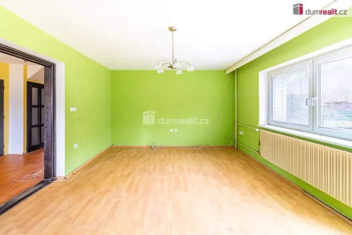 Prodej rodinného domu, Karlovice, 220 m2