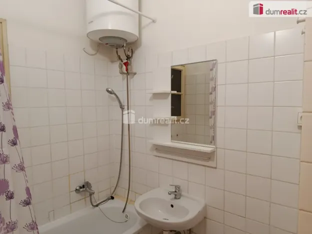 Pronájem bytu 1+kk, Praha - Strašnice, V předpolí, 30 m2