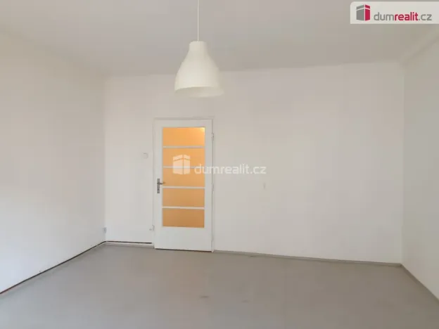 Pronájem bytu 1+kk, Praha - Strašnice, V předpolí, 30 m2