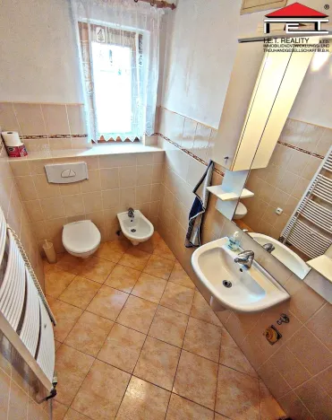 Pronájem rodinného domu, Praha - Hostavice, Nežárská, 95 m2