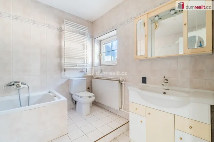 Prodej rodinného domu, Věteřov, 230 m2