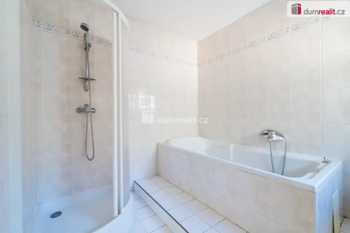 Prodej rodinného domu, Věteřov, 230 m2