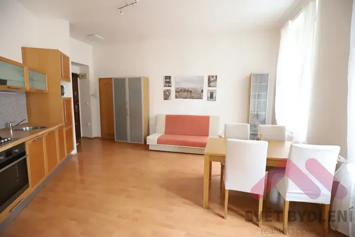 Pronájem bytu 2+kk, Praha - Nové Město, Koubkova, 52 m2