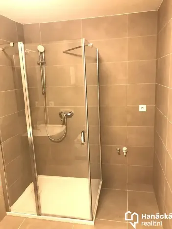 Pronájem bytu 1+kk, Olomouc, Dolní novosadská, 43 m2