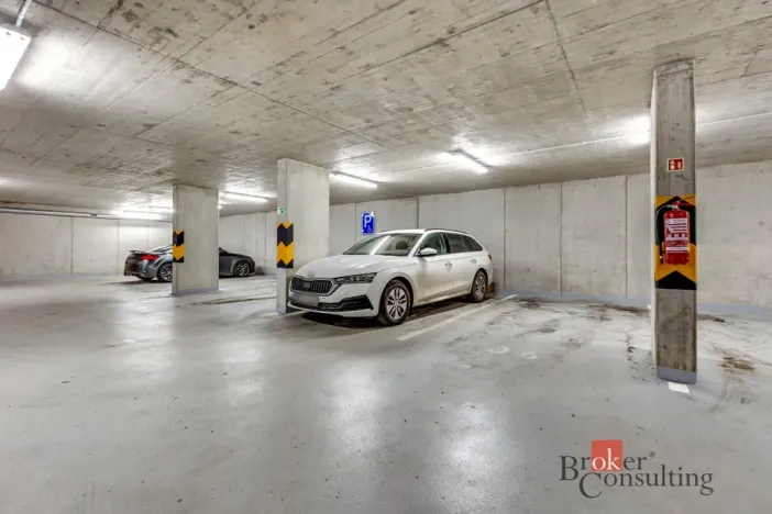 Pronájem bytu 3+kk, Praha - Smíchov, U Blaženky, 82 m2