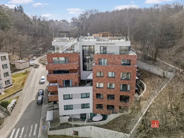 Pronájem bytu 3+kk, Praha - Smíchov, U Blaženky, 82 m2