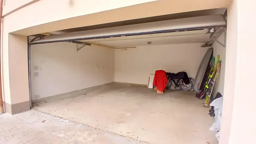 Pronájem garáže, Beroun, Náměstí Joachima Barranda, 17 m2