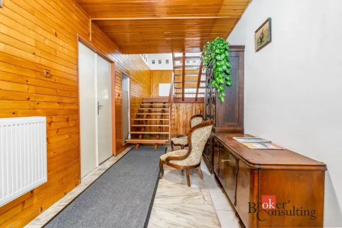 Prodej ubytování, Horní Maršov, Promenáda, 620 m2