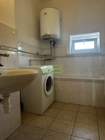 Pronájem bytu 3+kk, Tetčice, Nádražní, 77 m2