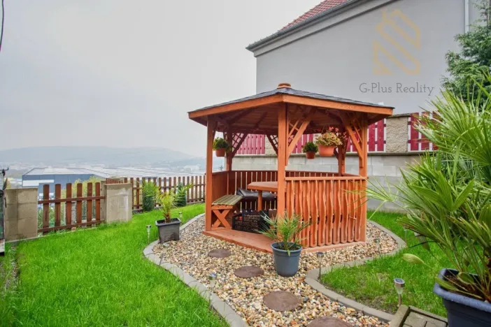 Prodej bytu 4+1, Ústí nad Labem - Ústí nad Labem-centrum, Hostovická, 240 m2