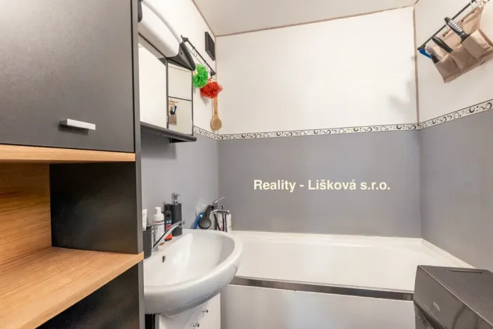 Pronájem bytu 3+1, Ústí nad Labem - Ústí nad Labem-centrum, Na Spádu, 75 m2