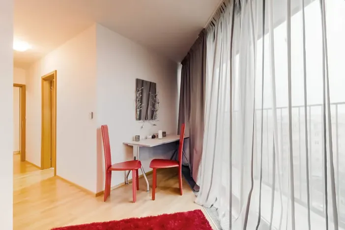 Pronájem bytu 2+kk, Praha - Žižkov, Ke kapslovně, 69 m2