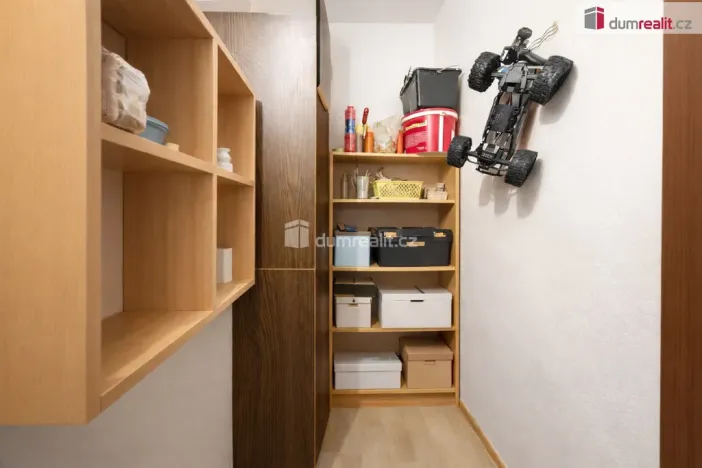 Prodej bytu 3+1, Ústí nad Labem - Mojžíř, Peškova, 69 m2