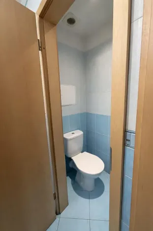 Pronájem bytu 1+kk, Praha - Smíchov, Plzeňská, 34 m2