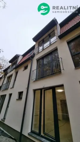 Pronájem bytu 2+kk, Praha - Michle, Pod Stárkou, 40 m2
