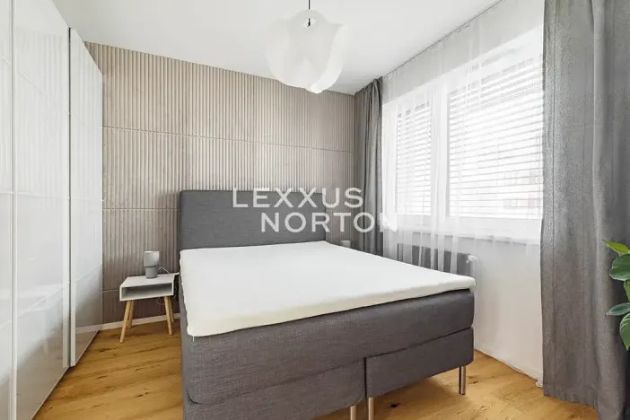 Pronájem bytu 2+kk, Praha - Hlubočepy, Fabiánové, 42 m2