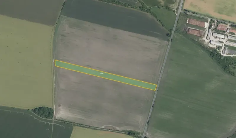 Prodej pole, Velenice, 25884 m2