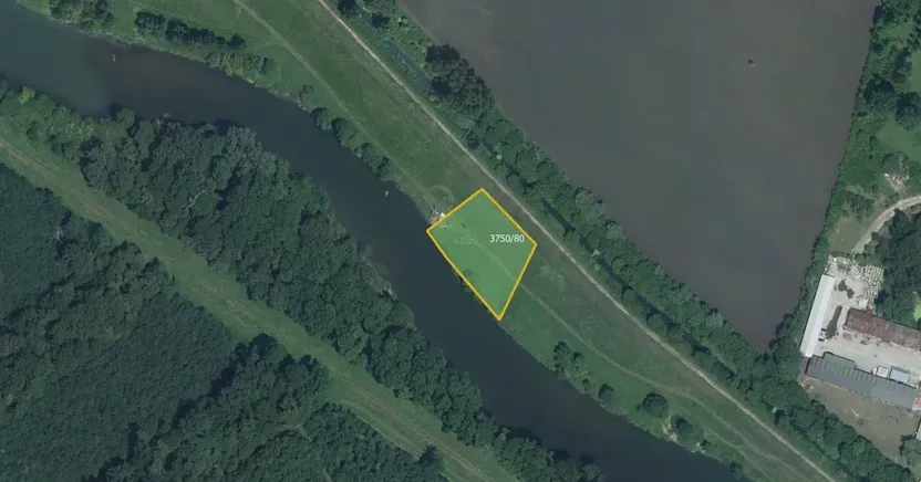 Prodej pole, Břeclav, 23044 m2