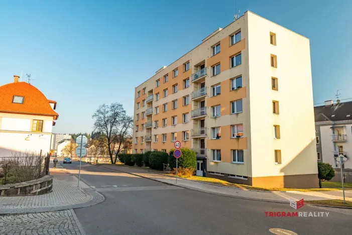 Pronájem bytu 3+1, Trutnov - Dolní Předměstí, Libušinka, 75 m2