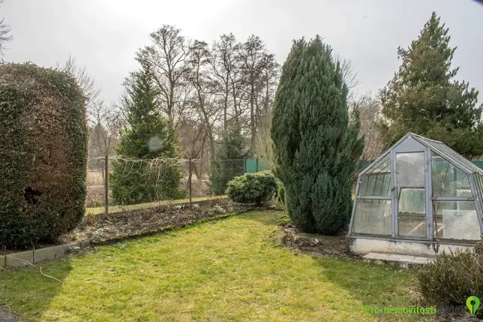 Prodej chaty, Hrádek, U hřiště, 32 m2