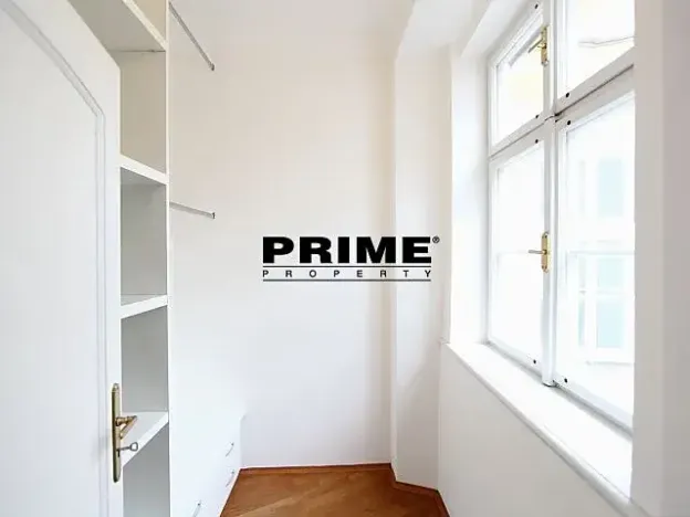 Pronájem bytu 4+1, Praha - Malá Strana, Vlašská, 178 m2