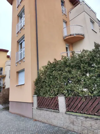 Pronájem bytu 2+kk, Praha - Uhříněves, Nové náměstí, 48 m2
