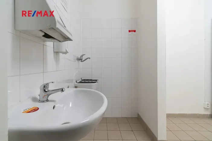 Pronájem obchodního prostoru, Plzeň, 181 m2