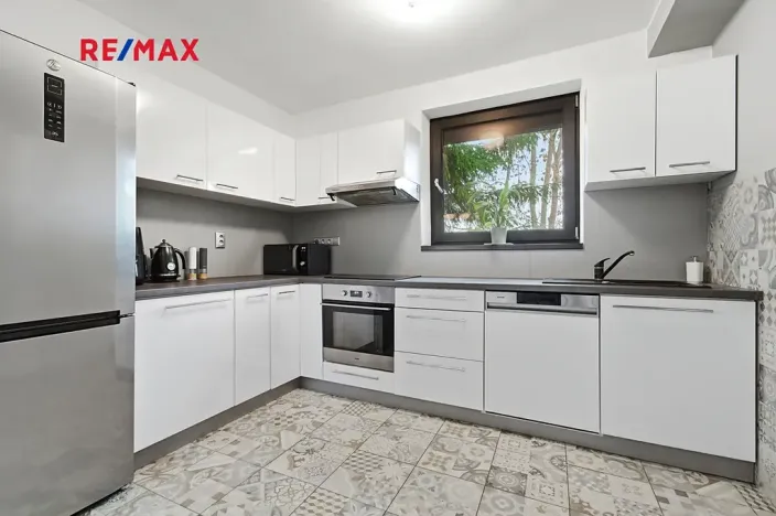 Pronájem rodinného domu, Dýšina, Kostelní, 171 m2