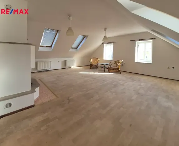 Pronájem bytu 5+1, Svitavy, náměstí Míru, 152 m2