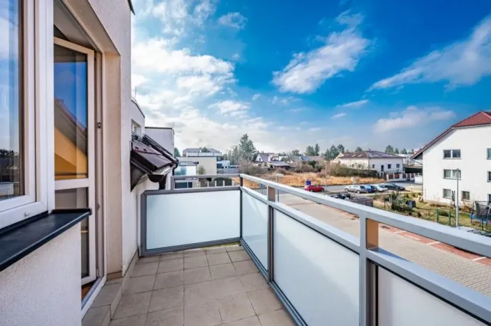 Pronájem bytu 1+kk, Praha - Písnice, Švihovská, 37 m2