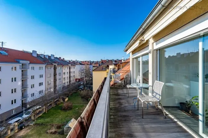 Pronájem bytu 3+kk, Praha - Nusle, Na výsledku II, 135 m2