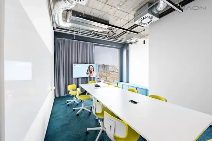 Pronájem kanceláře, Praha - Karlín, Rohanské nábřeží, 706 m2