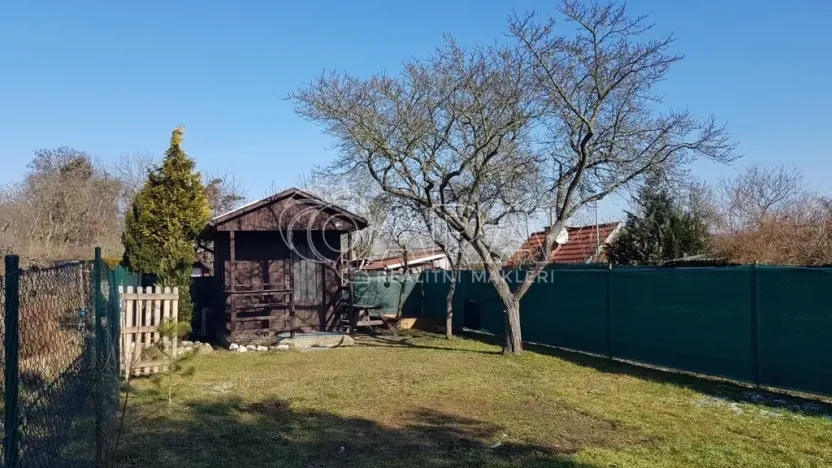 Pronájem zahrady, Praha, 165 m2