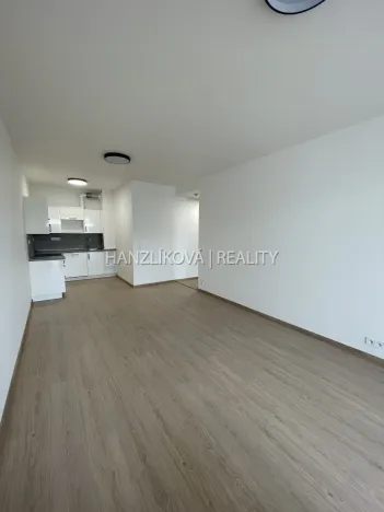 Pronájem bytu 2+kk, České Budějovice - České Budějovice 2, Na Samotách, 52 m2