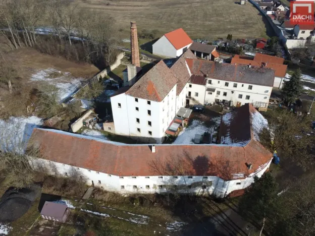 Prodej komerční nemovitosti, Královice, 6674 m2