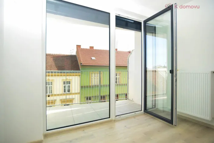 Pronájem bytu 1+kk, Brno, Francouzská, 30 m2