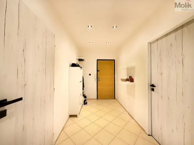 Prodej bytu 3+1, Osek, Slovenská, 75 m2