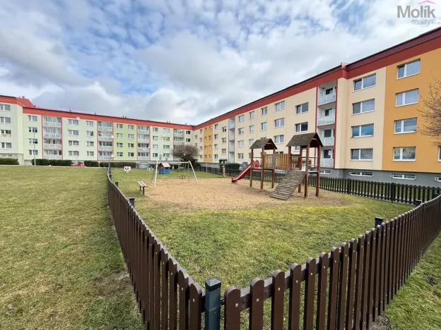 Prodej bytu 3+1, Osek, Slovenská, 75 m2