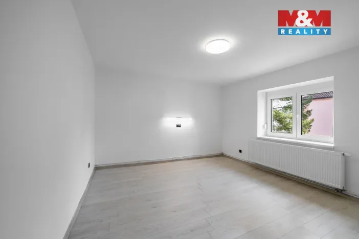 Prodej rodinného domu, Domažlice - Bezděkovské Předměstí, Doubova, 89 m2