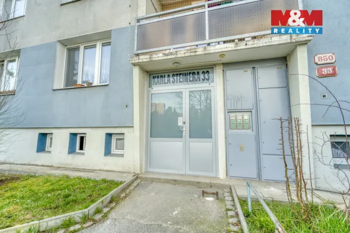 Pronájem bytu 1+1, Plzeň - Skvrňany, Karla Steinera, 36 m2