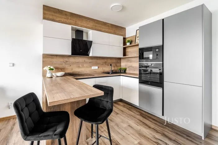 Prodej bytu 2+kk, České Budějovice - České Budějovice 2, České Vrbné, 52 m2