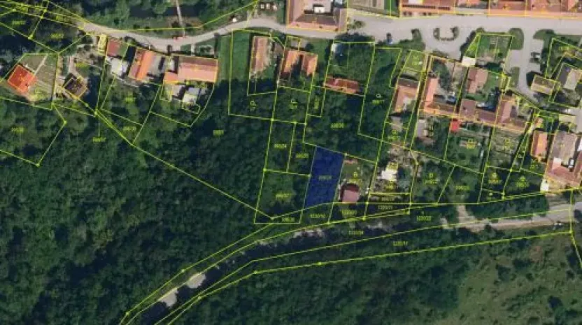 Prodej pozemku pro bydlení, Výrovice, 325 m2