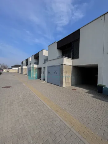 Prodej rodinného domu, Hodonín, Rozmarýnová, 150 m2