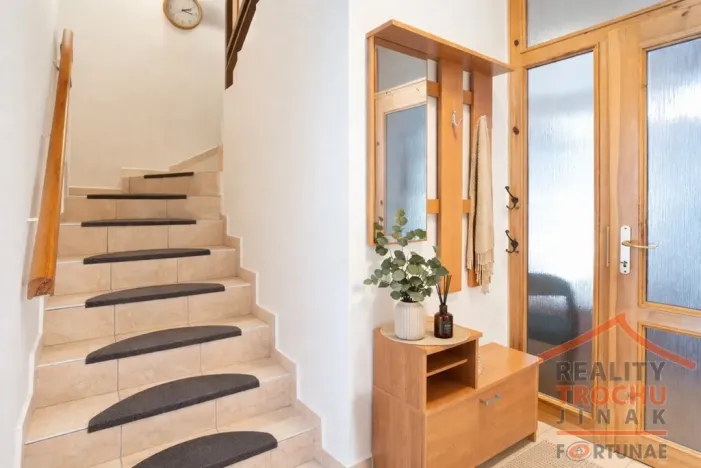 Prodej rodinného domu, Předměřice nad Labem, Na Vyšehradě, 114 m2