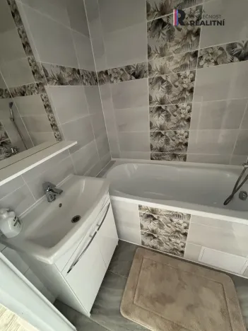 Pronájem bytu 3+1, Habartov, Čs. armády, 56 m2