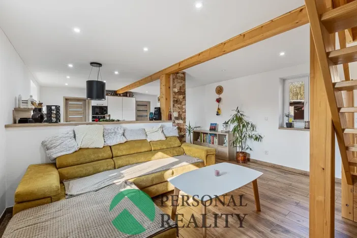 Prodej rodinného domu, Kněževes, Libušina, 180 m2