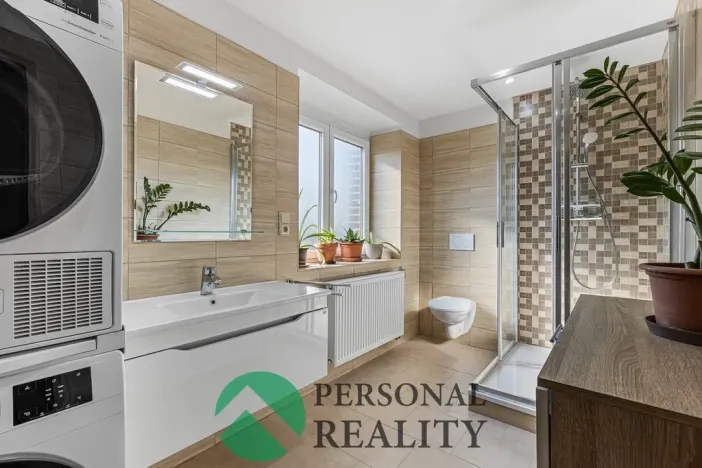 Prodej rodinného domu, Kněževes, Libušina, 180 m2