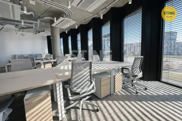 Pronájem kanceláře, Ostrava, náměstí Biskupa Bruna, 4400 m2