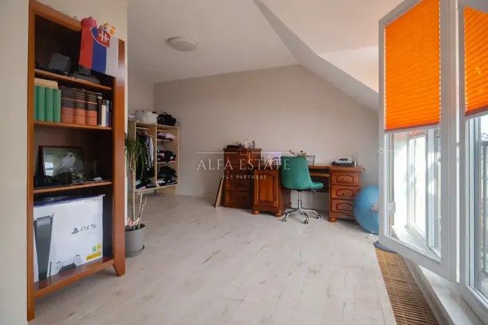 Prodej bytu 4+kk, Chodov, Bezručova, 107 m2