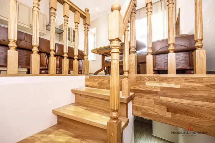 Prodej bytu 2+kk, Praha, Slavíkova, 105 m2